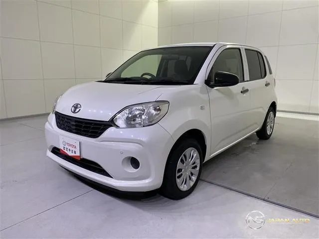 2016 Toyota Passo X