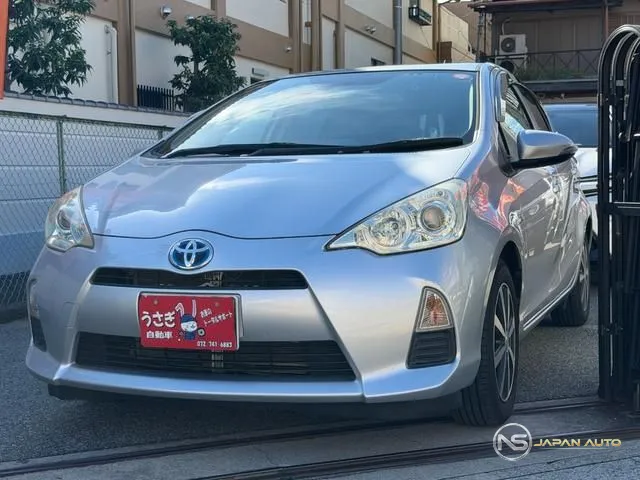 2012 Toyota Aqua G