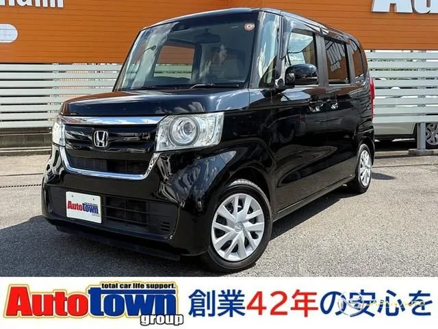 2017 Honda N-Box, photo 1 of 20
