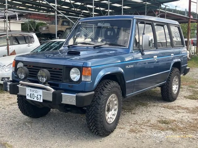 1989 Mitsubishi Pajero Exceed