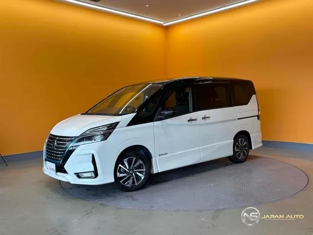 2022 Nissan Serena E-Power Highway Star V