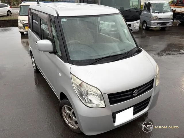 2011 Suzuki Palette X