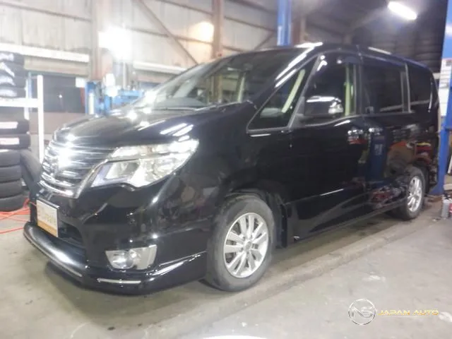 2016 Nissan Serena Highway Star V Selection +safety II