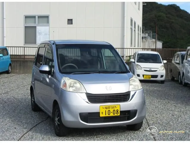 2010 Honda Life Pastel