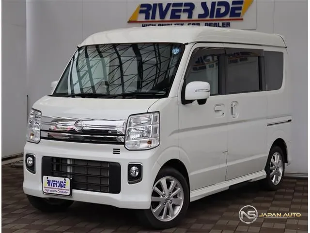 2023 Nissan NV100CLIPPER Rio G