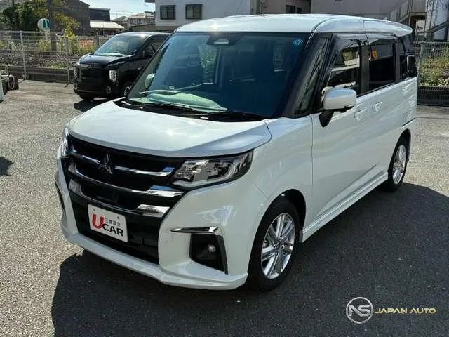 2025 Mitsubishi Delica D:2 Hybrid MZ Every Direction Camera Navi Package
