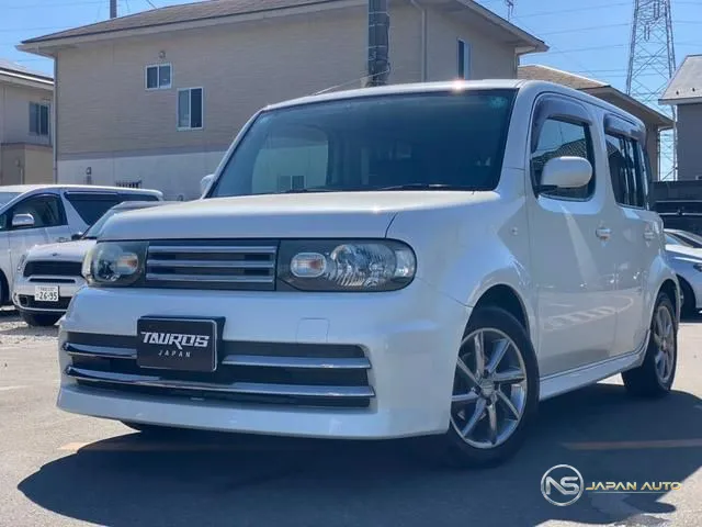 2017 Nissan Cube Rider Black Line