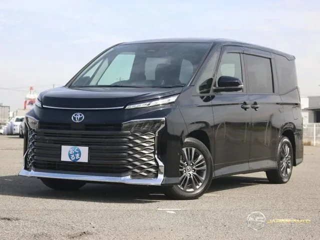 2024 Toyota Voxy Hybrid S-G