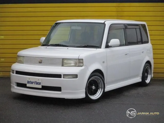 2004 Toyota BB S W Version