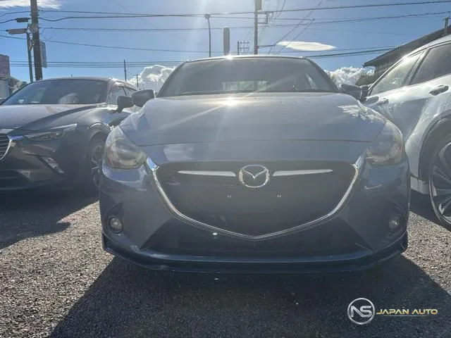 2015 Mazda Demio XD Touring