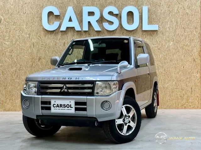2011 Mitsubishi Pajero Mini VR