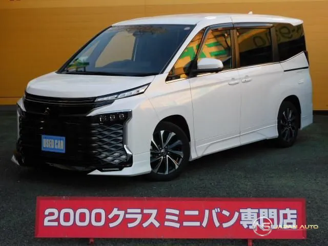 2023 Toyota Voxy Hybrid S-Z