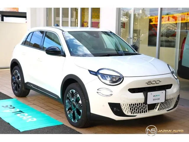 2025 Fiat 600 Hybrid LA Prima