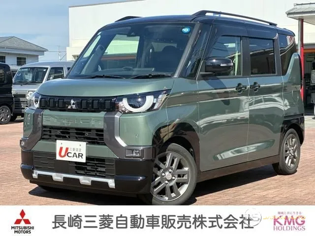 2024 Mitsubishi Delica Mini G Premium