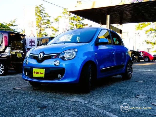 2018 Renault Twingo Intens Canvas Top