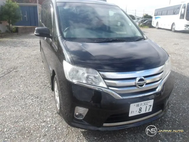 2013 Nissan Serena Highway Star S-Hybrid