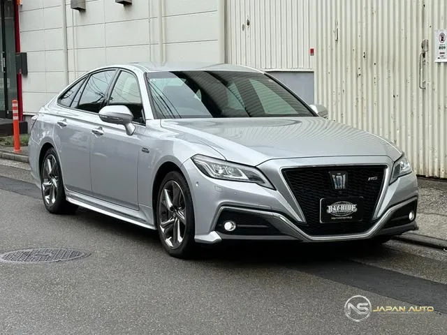 2019 Toyota Crown Hybrid RS Advance