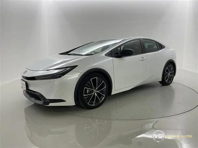 2023 Toyota Prius, photo 1 of 20