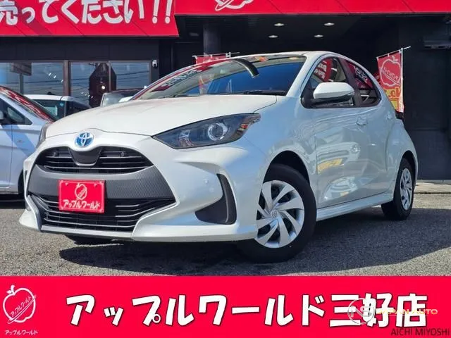 2022 Toyota Yaris Hybrid X