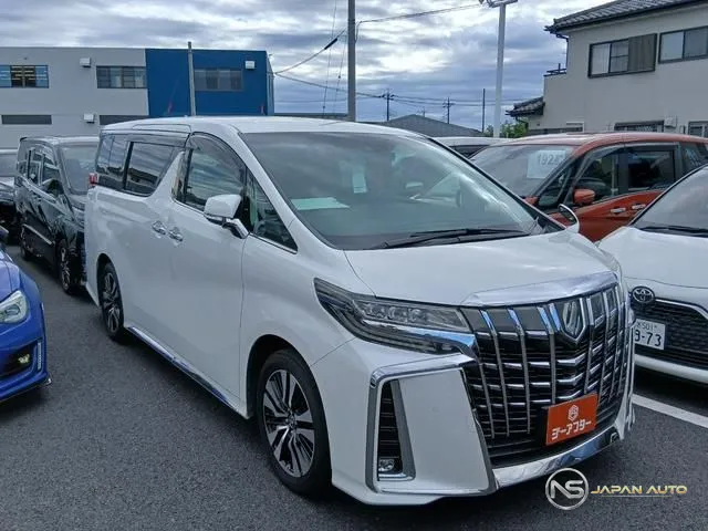 2021 Toyota Alphard, photo 1 of 2