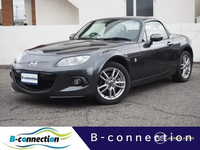 2014 Mazda Roadster VS Rht