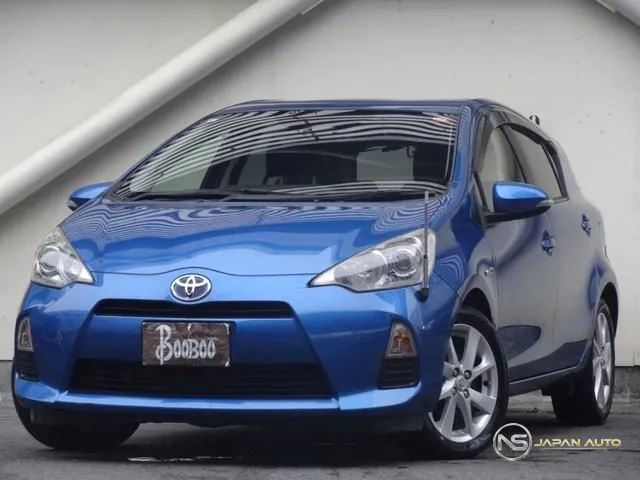 2013 Toyota Aqua G