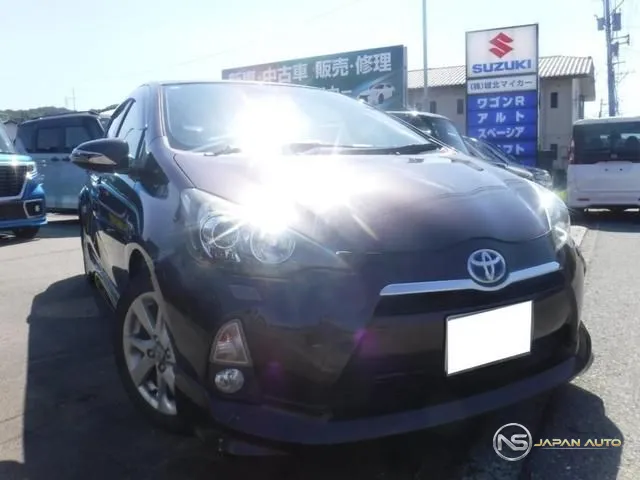 2014 Toyota Aqua G