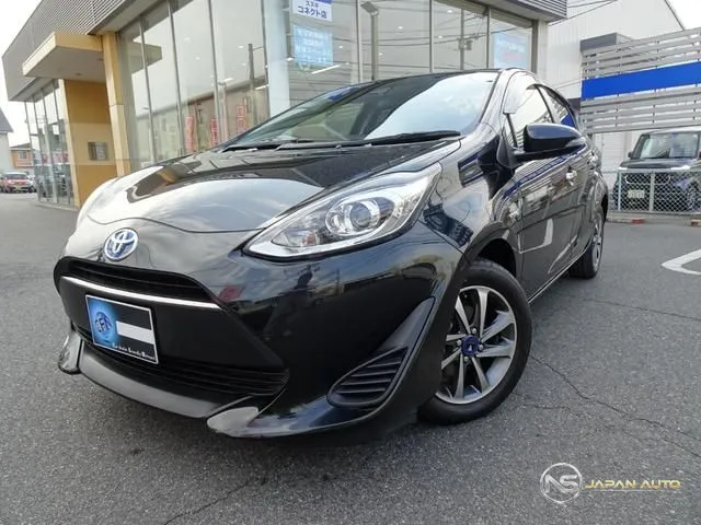 2018 Toyota Aqua S Style Black