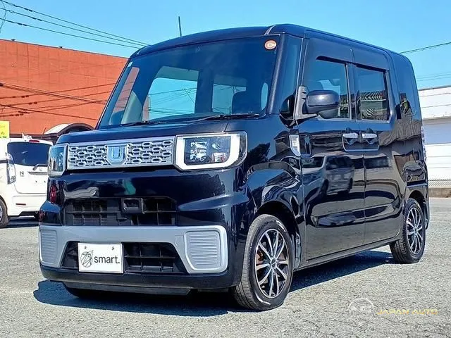 2016 Daihatsu Wake L SA