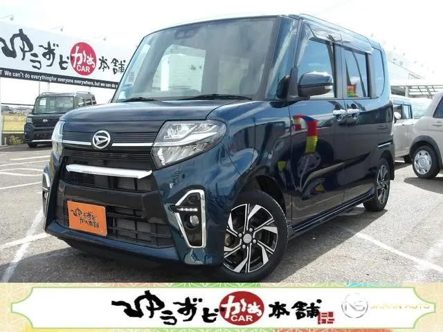 2020 Daihatsu Tanto, photo 1 of 20