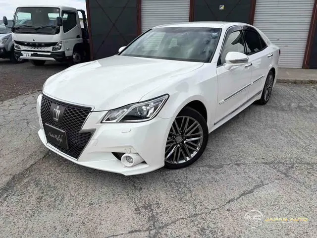 2013 Toyota Crown Athlete G I-Four