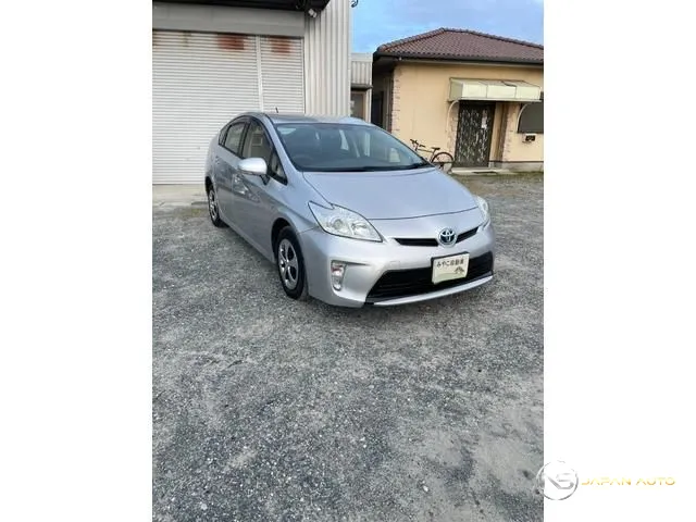2013 Toyota Prius L