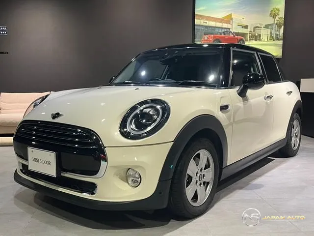 2018 MINI Mini Cooper D