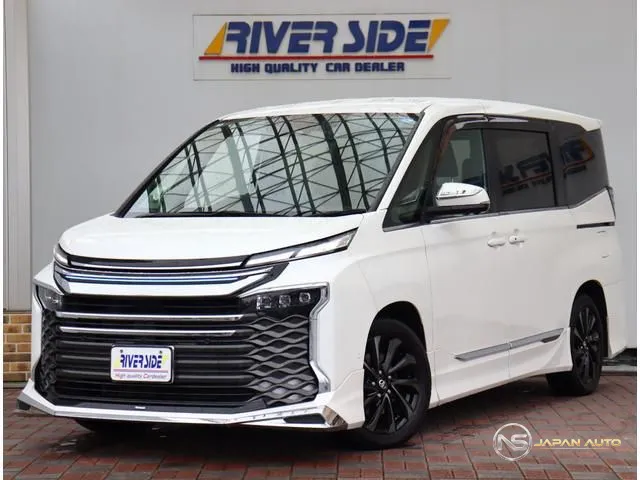 2025 Toyota Voxy Hybrid S-Z