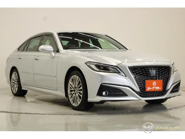 2022 Toyota Crown Hybrid S