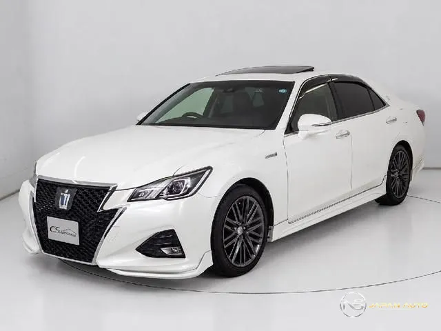 2017 Toyota Crown Hybrid Athlete S