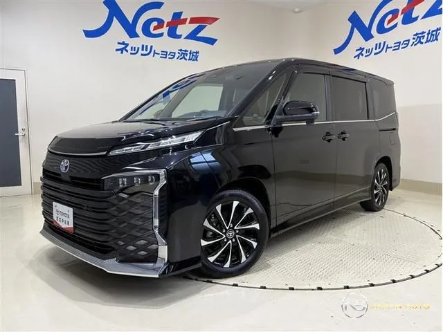 2023 Toyota Voxy Hybrid S-Z