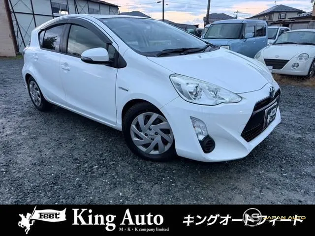 2015 Toyota Aqua S
