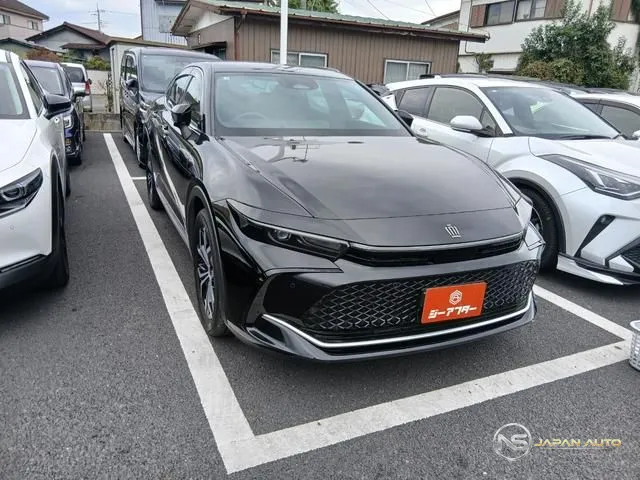2025 Toyota Crown Crossover G