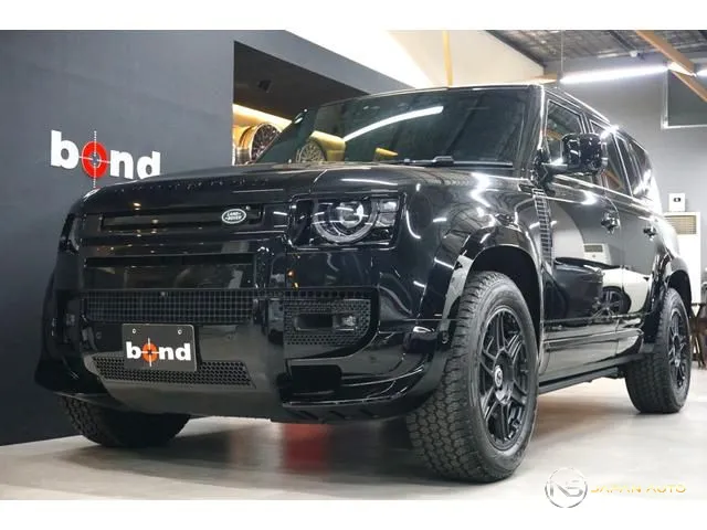 2023 Land Rover Defender 110X D300