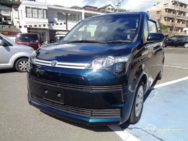 2016 Toyota Spade X