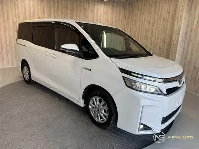 2018 Toyota Voxy Hybrid V