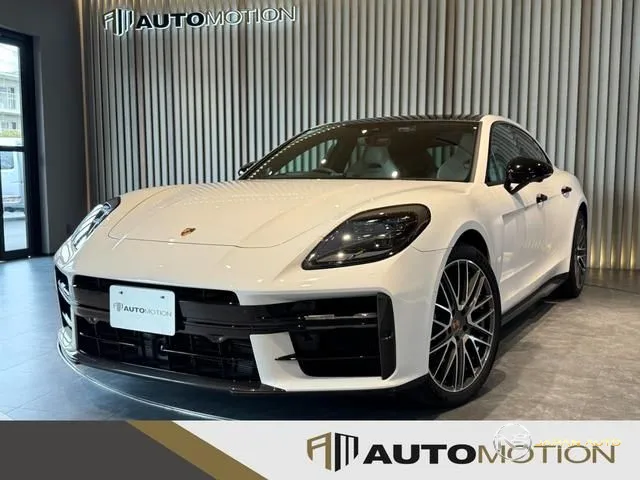 2024 Porsche Panamera Base Grade