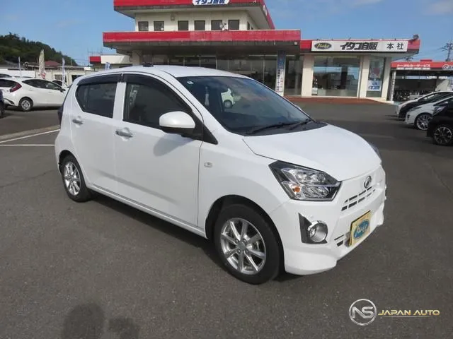 2022 Daihatsu Mira e:S, photo 1 of 20
