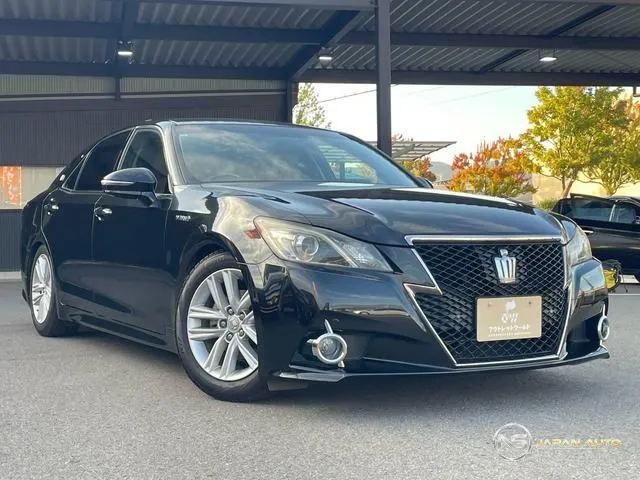 2014 Toyota Crown Hybrid Athlete S Black Style