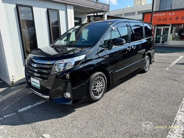 2017 Toyota Noah Hybrid SI Wxb