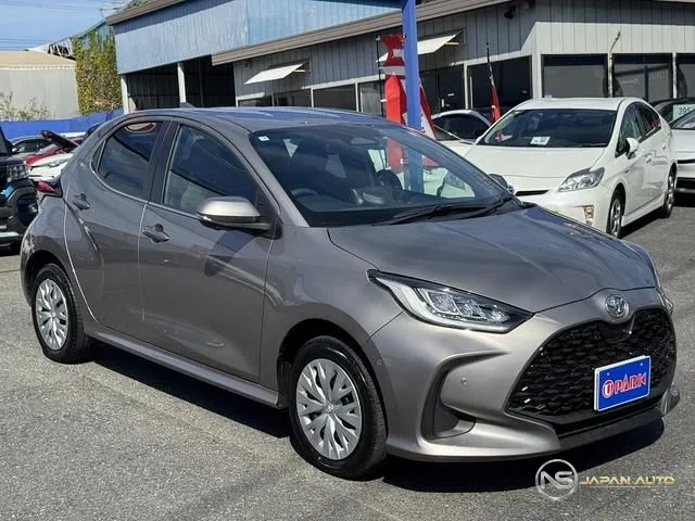 2025 Toyota Yaris Hybrid Z