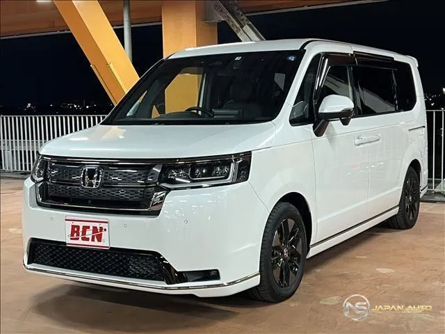 2023 Honda Stepwagon E:hev Spada