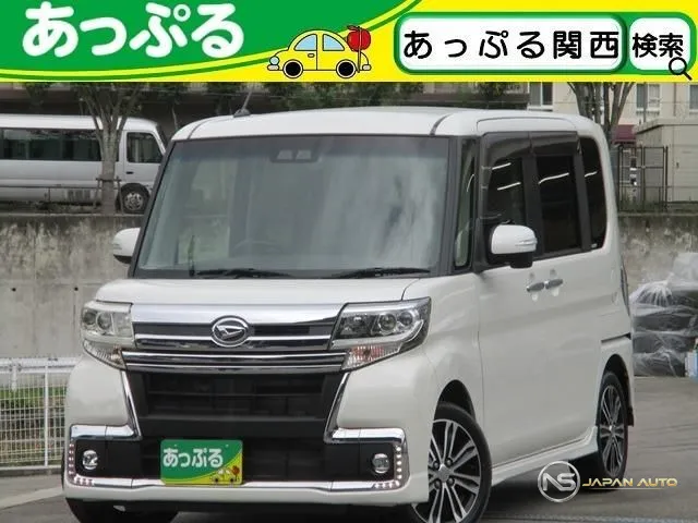 2017 Daihatsu Tanto, photo 1 of 20