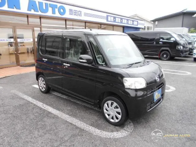 2011 Daihatsu Tanto X